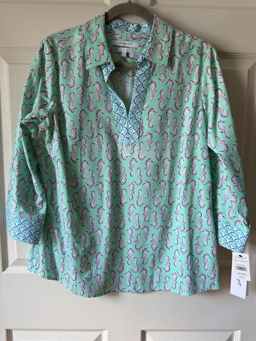 Foxcroft‎ Seahorse Print Non-Iron Tunic Top NWT Sz 10 100% Cotton Coastal Resort